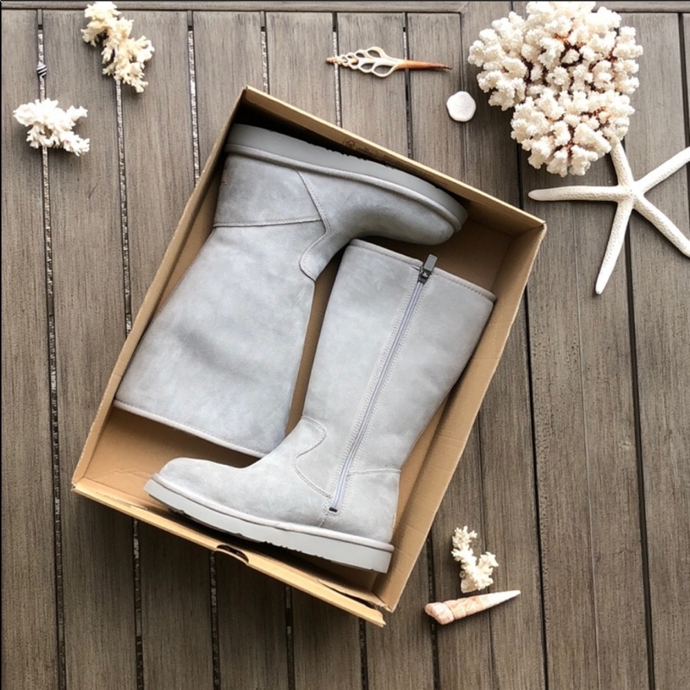 🌴🔆UGG- TALL BOOTS🔆🌴 - Picture 3 of 10